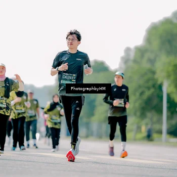 Runner Photo 6485599