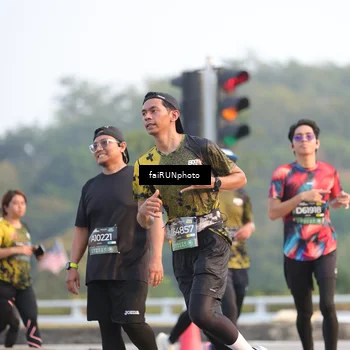 Runner Photo 6485614