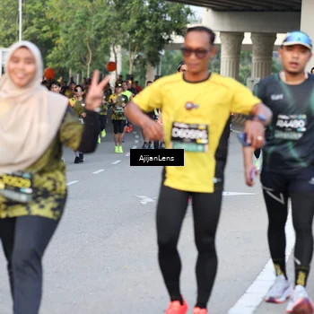 Runner Photo 6485649