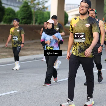 Runner Photo 6485656