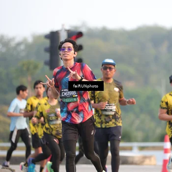 Runner Photo 6485657