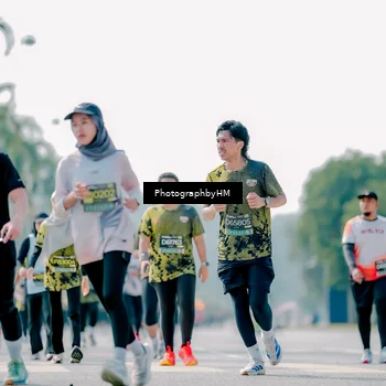 Runner Photo 6485739