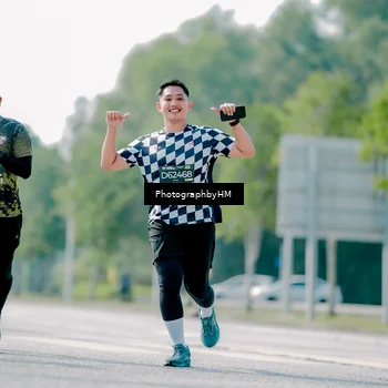 Runner Photo 6485740