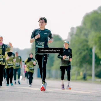Runner Photo 6485741