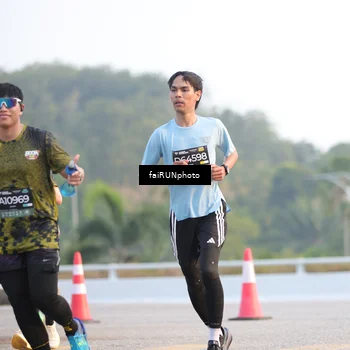 Runner Photo 6485750