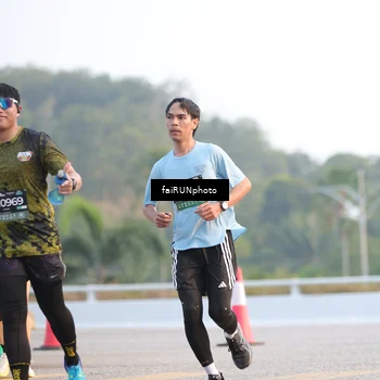 Runner Photo 6485752