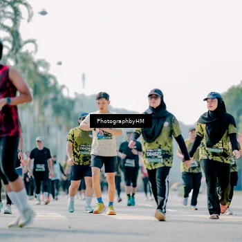Runner Photo 6485773