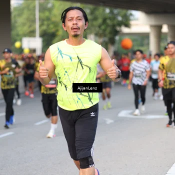 Runner Photo 6485780