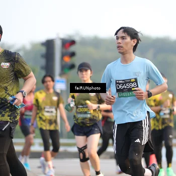 Runner Photo 6485789