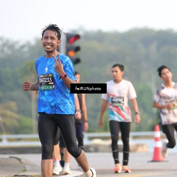 Runner Photo 6485850
