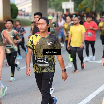 Runner Photo 6485873
