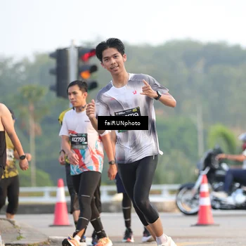 Runner Photo 6485890