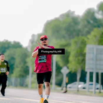 Runner Photo 6485900