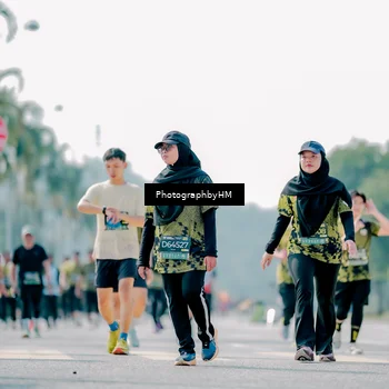 Runner Photo 6486017