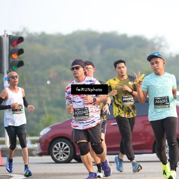 Runner Photo 6486020