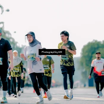 Runner Photo 6486064