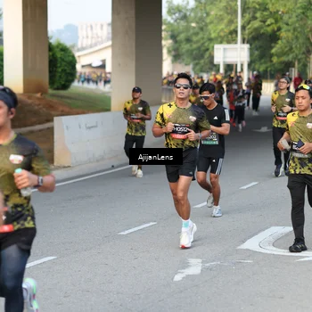 Runner Photo 6486075