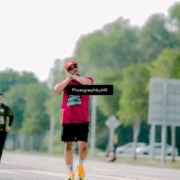 Runner Photo 6486084