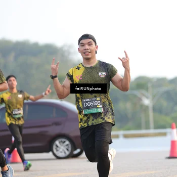 Runner Photo 6486091
