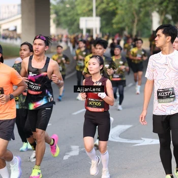 Runner Photo 6486106