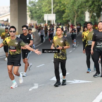 Runner Photo 6486113