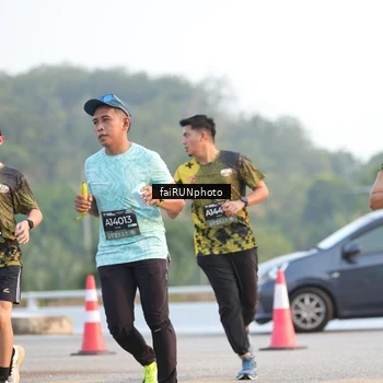 Runner Photo 6486115