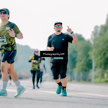 Runner Photo 6486122