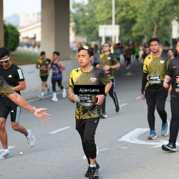 Runner Photo 6486145