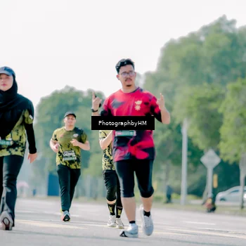 Runner Photo 6486152