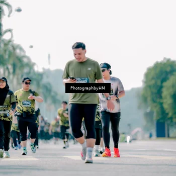 Runner Photo 6486172