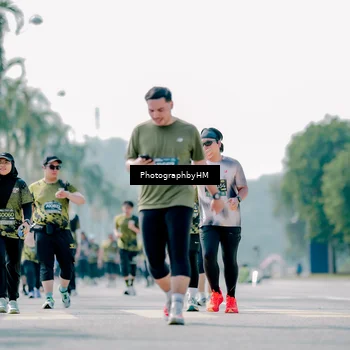 Runner Photo 6486173