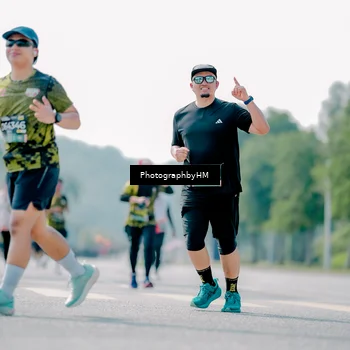 Runner Photo 6486174