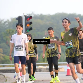 Runner Photo 6486186