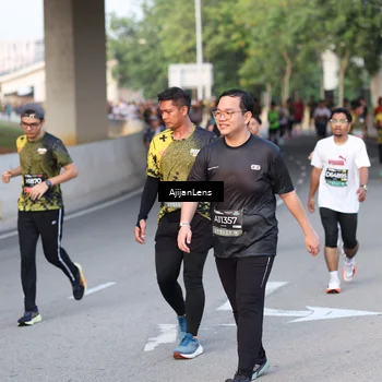 Runner Photo 6486206