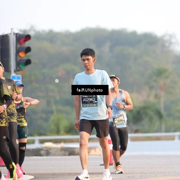 Runner Photo 6486237