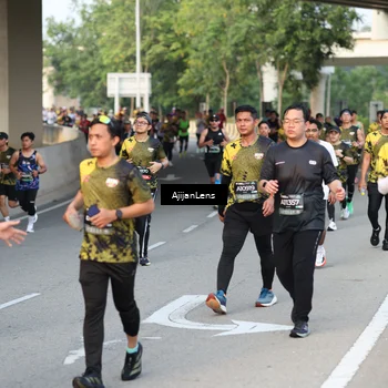 Runner Photo 6486246
