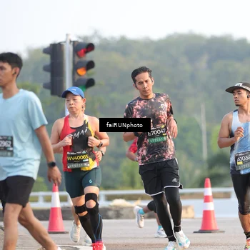 Runner Photo 6486263