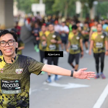 Runner Photo 6486286