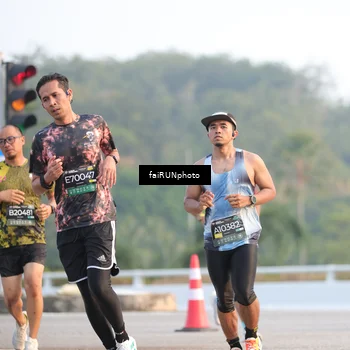 Runner Photo 6486297