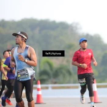 Runner Photo 6486313