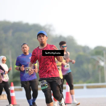 Runner Photo 6486336