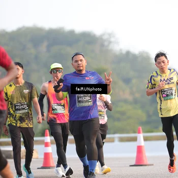 Runner Photo 6486359