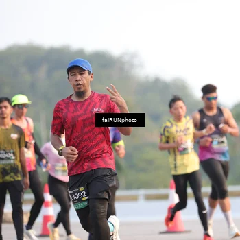 Runner Photo 6486374