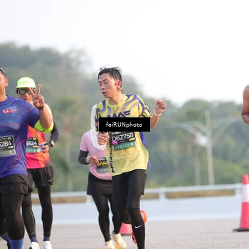 Runner Photo 6486382