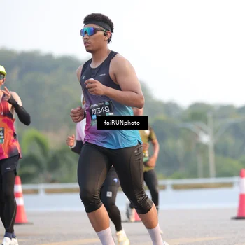 Runner Photo 6486403