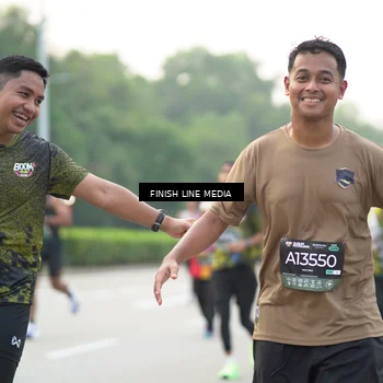 Runner Photo 6486413