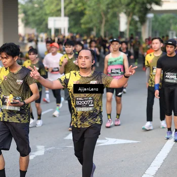 Runner Photo 6486417