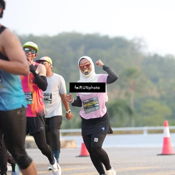 Runner Photo 6486425
