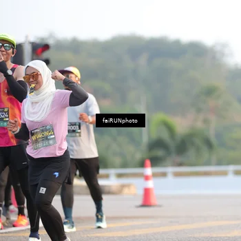 Runner Photo 6486439