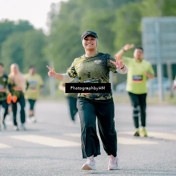Runner Photo 6486473